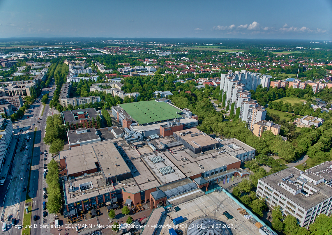 07.06.2023 - Perlach Plaza, PEP, Rentenversicherung, Wohnring, WACKER-Chemie in Neuperlach